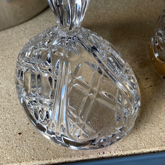 Lidded Cut Glass Dish decorative Holidays Home decor - Picture 5 of 6